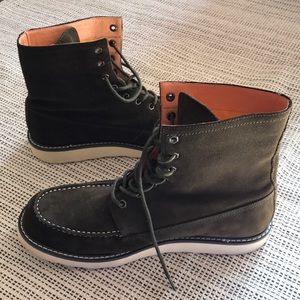 Suede Heavy Duty Brown DREW Boots (Size 10)